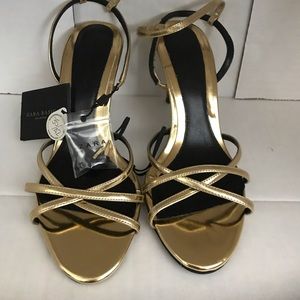 Brand new! Gold sandals!